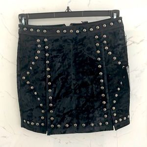 Forever 21 crushed velvet skirt